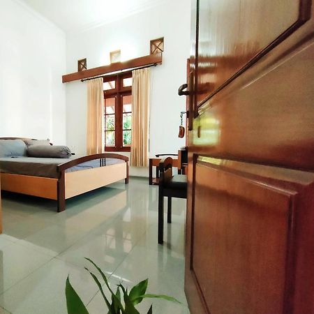 Ayodya Inn , Yogyakarta Lodging , Digital Nomads , Entrepreneurs Centre , Coworking Space , Coliving , Kost Lengkap , Exclusive Boarding House And Student Accommodation In Jogjakarta City Center ! 外观 照片