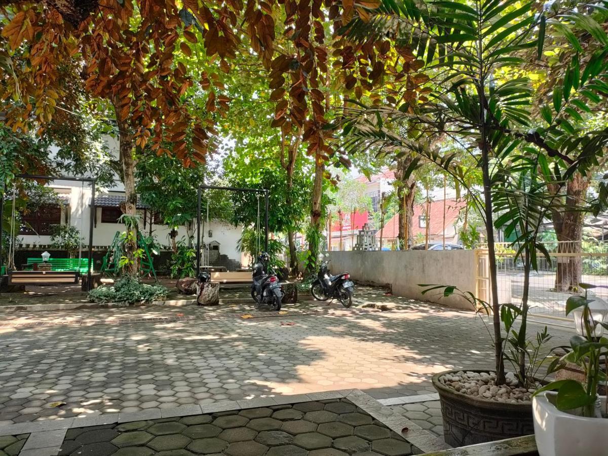 Ayodya Inn , Yogyakarta Lodging , Digital Nomads , Entrepreneurs Centre , Coworking Space , Coliving , Kost Lengkap , Exclusive Boarding House And Student Accommodation In Jogjakarta City Center ! 外观 照片