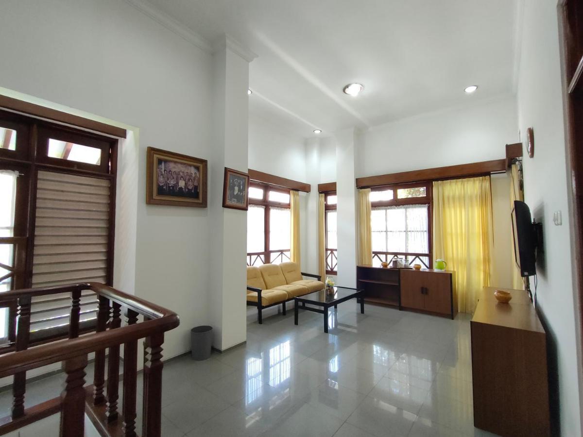 Ayodya Inn , Yogyakarta Lodging , Digital Nomads , Entrepreneurs Centre , Coworking Space , Coliving , Kost Lengkap , Exclusive Boarding House And Student Accommodation In Jogjakarta City Center ! 外观 照片